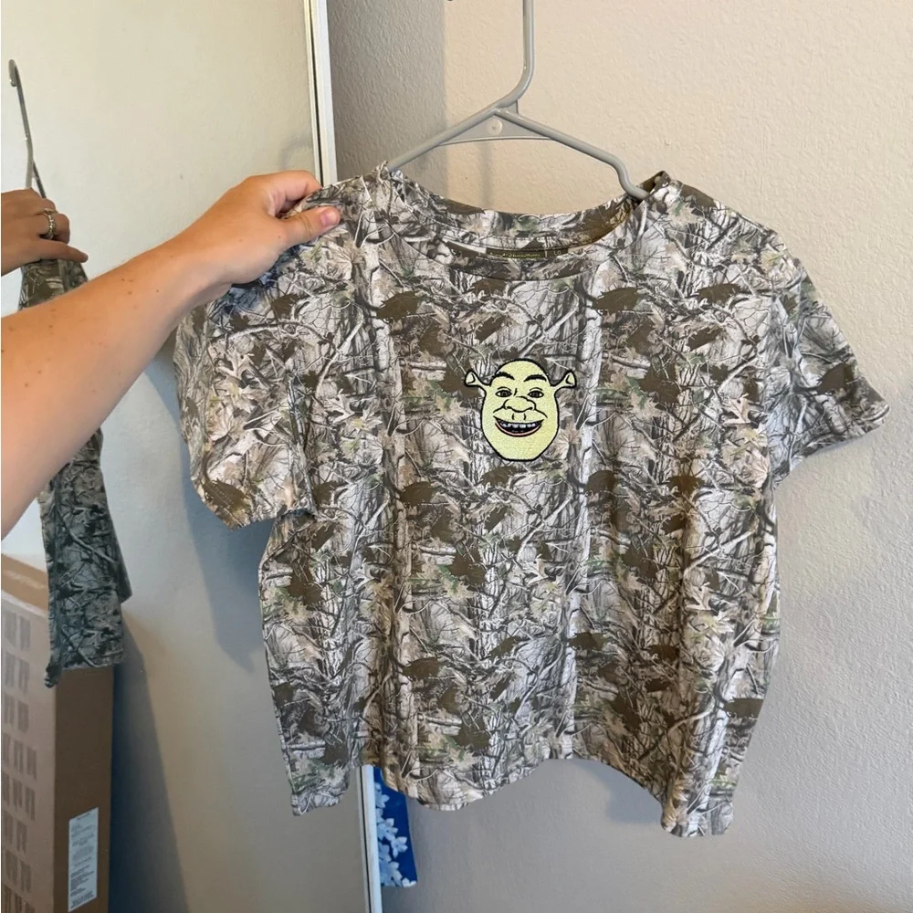 SHREK cropped tee - Picture 7 of 9